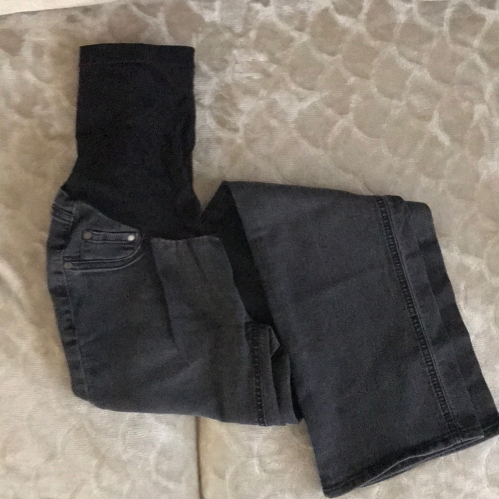 Jessica Simpson Maternity jeans size medium